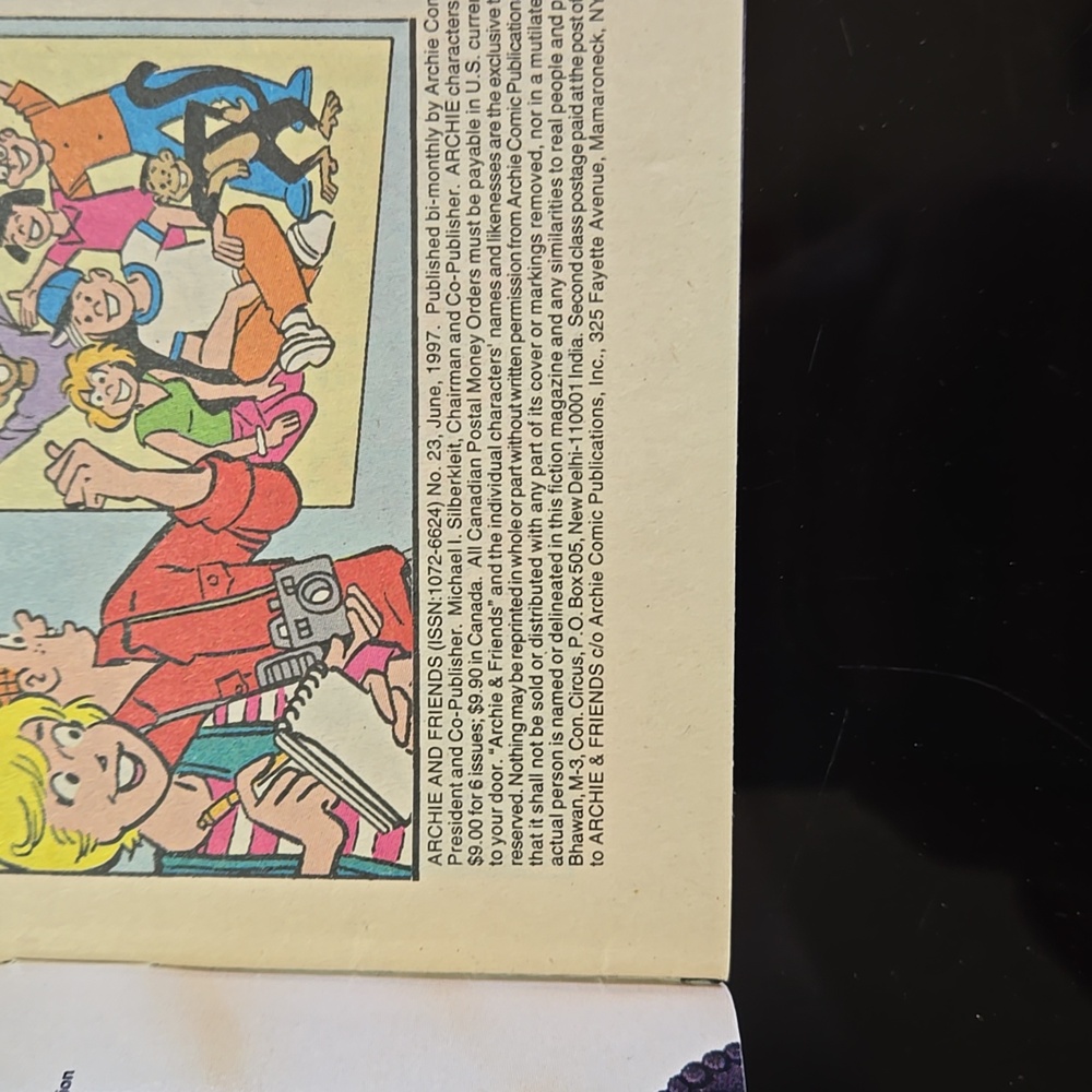 Archie Comics Colorful Illustrated Comic Book - Picture 6 of 7